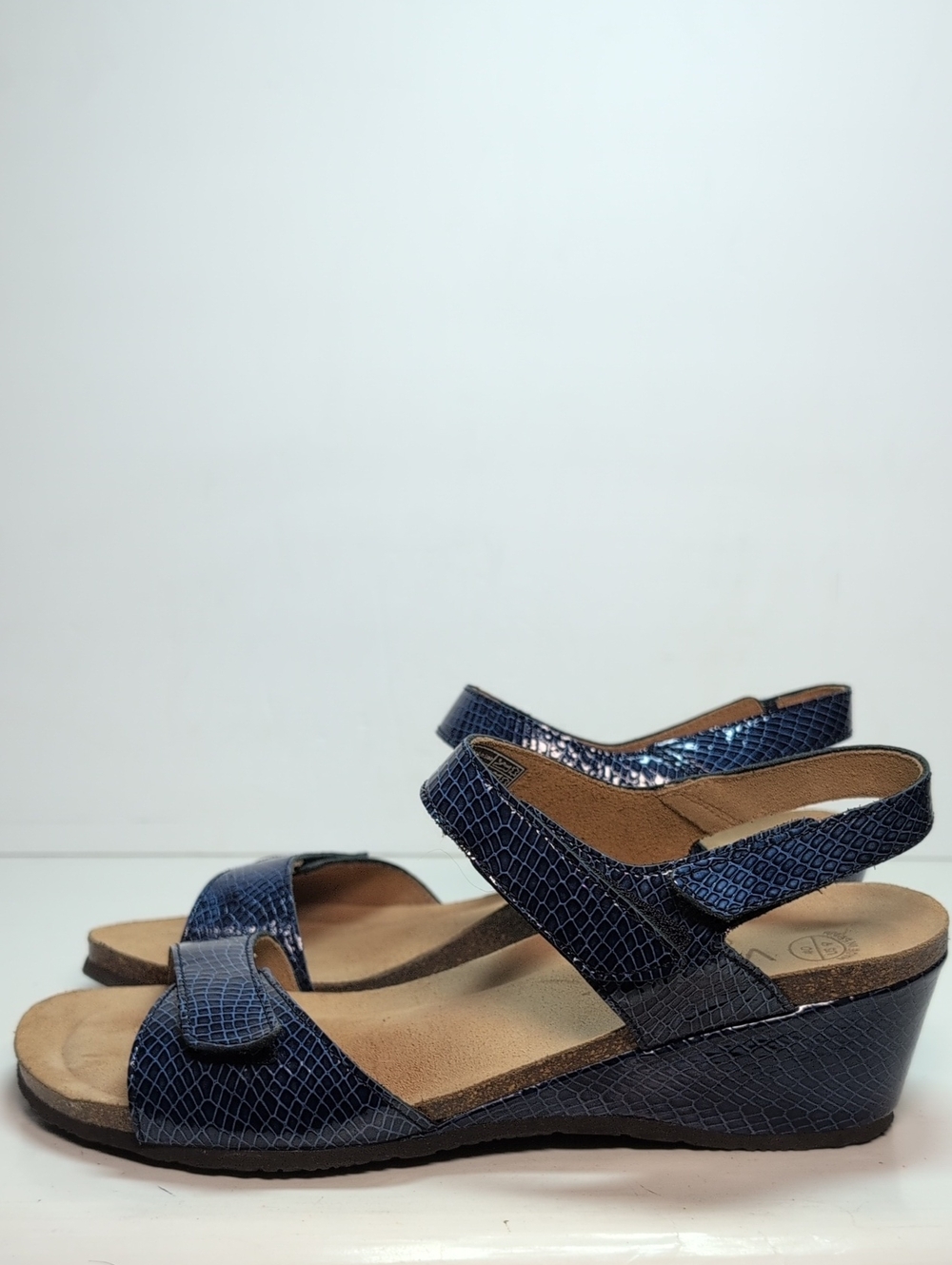 Vionic Natasia wedge strappy blue sandals womans size 9 EU 40 - Picture 3 of 16